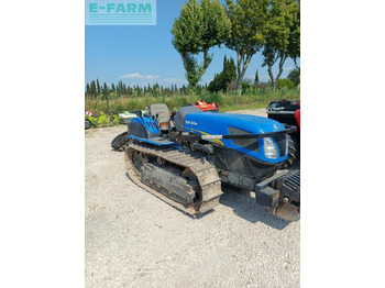 Трактор NEW HOLLAND T4000