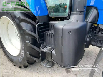 Трактор New Holland t 7.210: фото 4