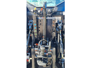 Трактор New Holland t5.110 dynamic command (stage v): фото 4