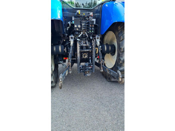 Трактор New Holland t6.150: фото 3 Трактор New Holland t6.150: фото 3
