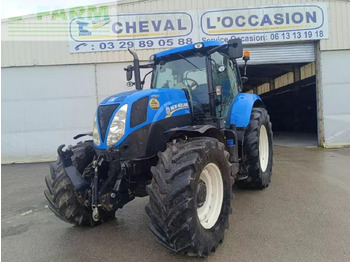 Трактор NEW HOLLAND T7