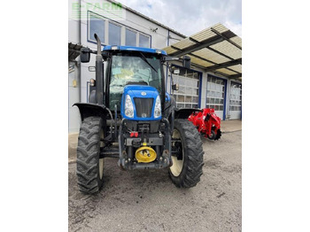 Трактор NEW HOLLAND TS