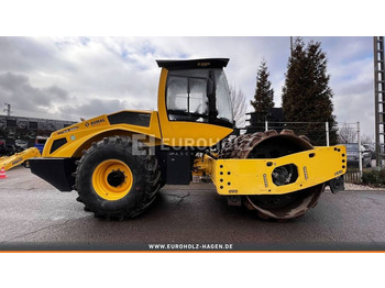 Компактор BOMAG