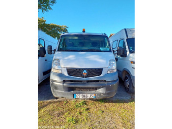 Малотоннажный самосвал RENAULT Mascott