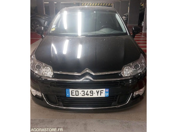 Легковой автомобиль CITROËN