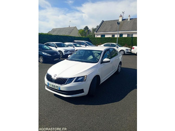 Легковой автомобиль ŠKODA