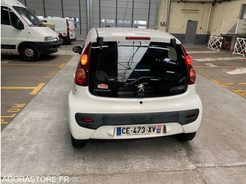 Легковой автомобиль PEUGEOT