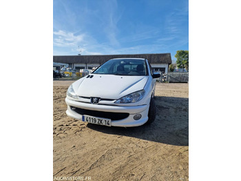 : фото в шапке страницы