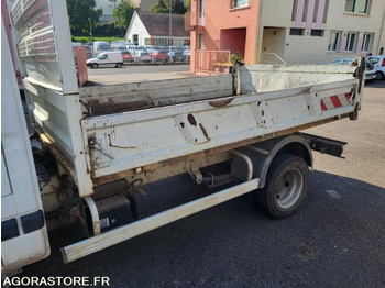 Малотоннажный самосвал RENAULT MASCOTT BENNNE BASCULANTE (sans contrôle technique): фото 3 Малотоннажный самосвал RENAULT MASCOTT BENNNE BASCULANTE (sans contrôle technique): фото 3