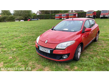 Легковой автомобиль RENAULT