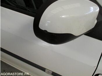 Хэтчбек Renault CLIO: фото 3 Хэтчбек Renault CLIO: фото 3