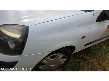 Хэтчбек Renault CLIO: фото 4 Хэтчбек Renault CLIO: фото 4