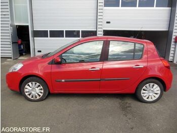 Хэтчбек Renault CLIO: фото 2 Хэтчбек Renault CLIO: фото 2
