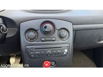Хэтчбек Renault CLIO: фото 5 Хэтчбек Renault CLIO: фото 5