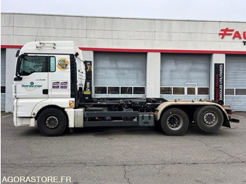 Грузовик MAN TGX