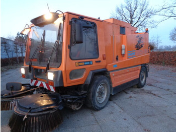 Подметально-уборочная машина Schmidt Metro 500 4x2: фото 4