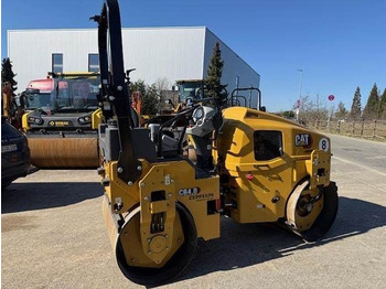 Новый Дорожный каток CAT CB4.0: фото 3 Новый Дорожный каток CAT CB4.0: фото 3