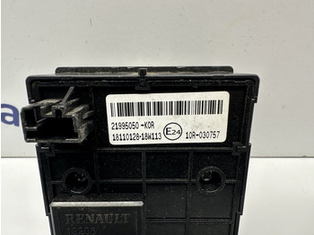 Приборная панель для Грузовиков Renault lights switch: фото 3 Приборная панель для Грузовиков Renault lights switch: фото 3