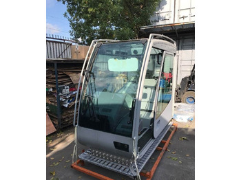 : фото в шапке страницы