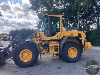Колёсный погрузчик Volvo L60H: фото 4
