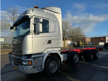 Scania R730 V8 8X4 EURO 6 BIG AXLES в лизинг Scania R730 V8 8X4 EURO 6 BIG AXLES: фото 1
