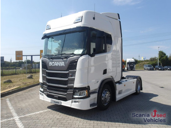 Тягач SCANIA R 460