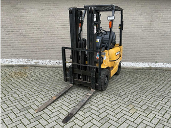 Вилочный погрузчик CATERPILLAR DP