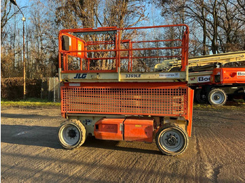 Подъёмник JLG