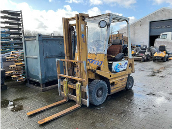 Вилочный погрузчик TCM