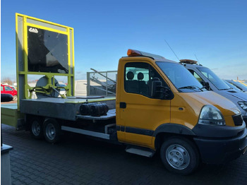 Коммерческий автомобиль RENAULT Mascott