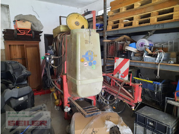 Навесной опрыскиватель