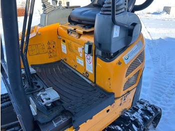 Мини-экскаватор : фото 5 Мини-экскаватор : фото 5