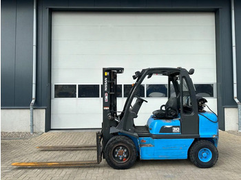 : фото в шапке страницы