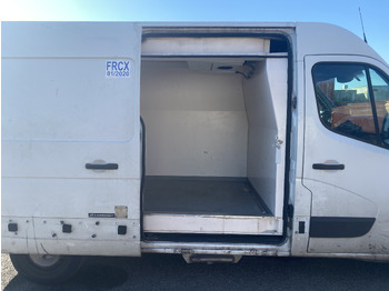 Фургон-рефрижератор для транспортировки пищевых продуктов RENAULT MASTER: фото 4 Фургон-рефрижератор для транспортировки пищевых продуктов RENAULT MASTER: фото 4