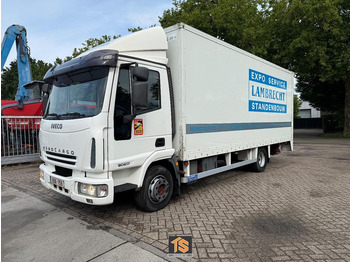 Грузовик с закрытым кузовом IVECO