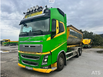 Крюковой мультилифт VOLVO FH16 750