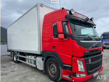 Грузовик с закрытым кузовом Volvo FM 330: фото 5