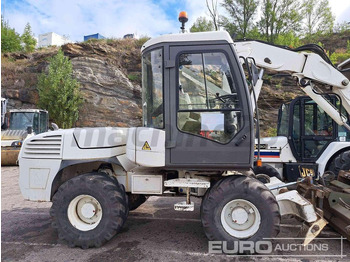 Колёсный экскаватор MECALAC