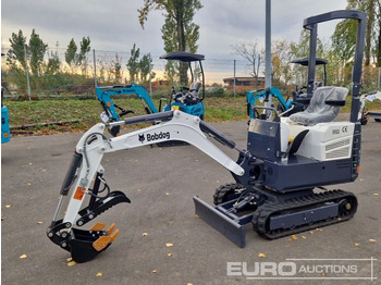 Мини-экскаватор