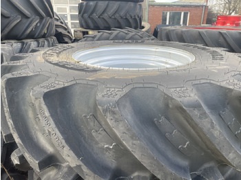 : фото в шапке страницы