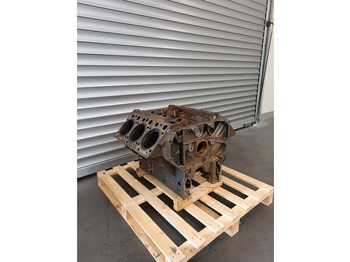 : фото в шапке страницы