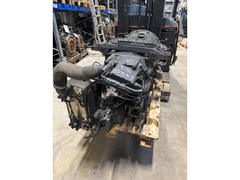 : фото в шапке страницы