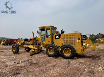 Грейдер CAT 140G: фото 2