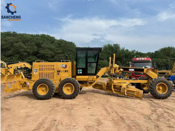 Грейдер CATERPILLAR 140K: фото 2