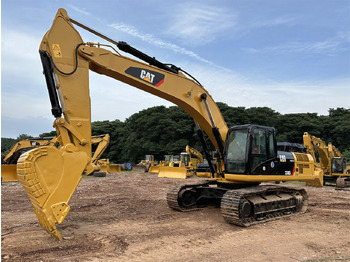 Гусеничный экскаватор CATERPILLAR 330D: фото 3