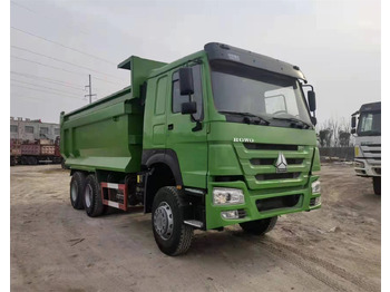Самосвал SINOTRUK HOWO