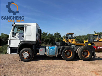 Тягач SINOTRUK HOWO