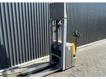 Штабелер JUNGHEINRICH EJC