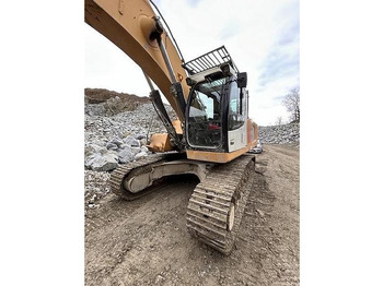 Экскаватор LIEBHERR R 946