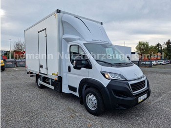 Фургон с закрытым кузовом PEUGEOT Boxer